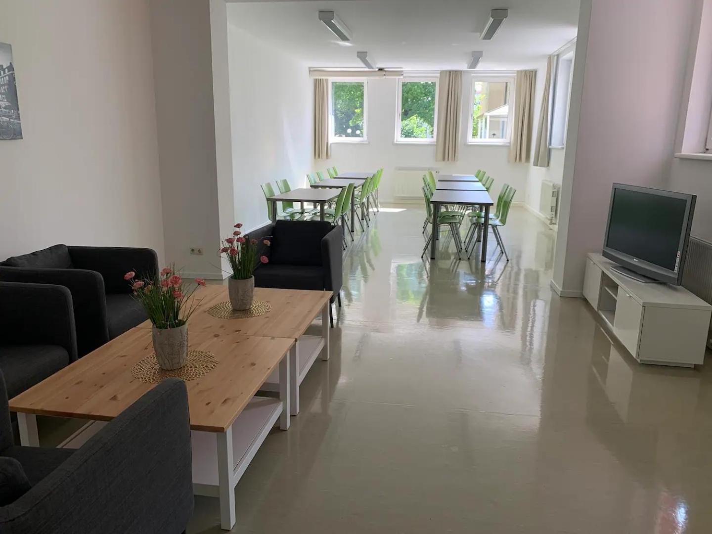 Jugendgaestehaus Studentenwohnheim Steyr Kültér fotó